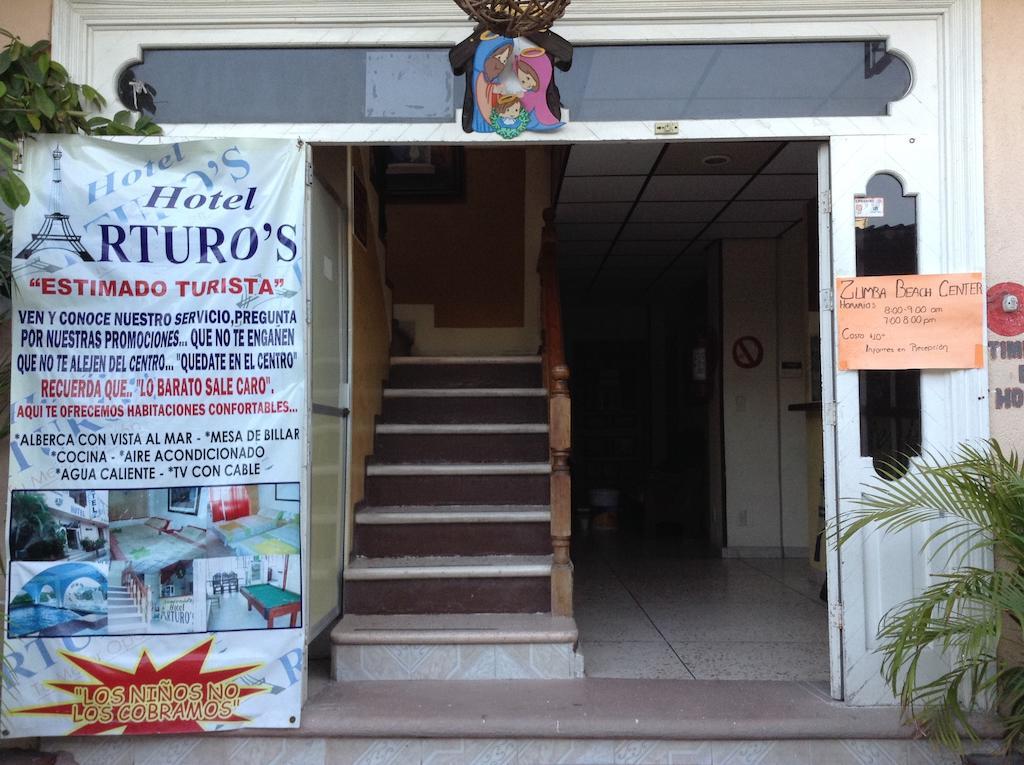 Hotel Arturo'S Zihuatanejo Exteriör bild