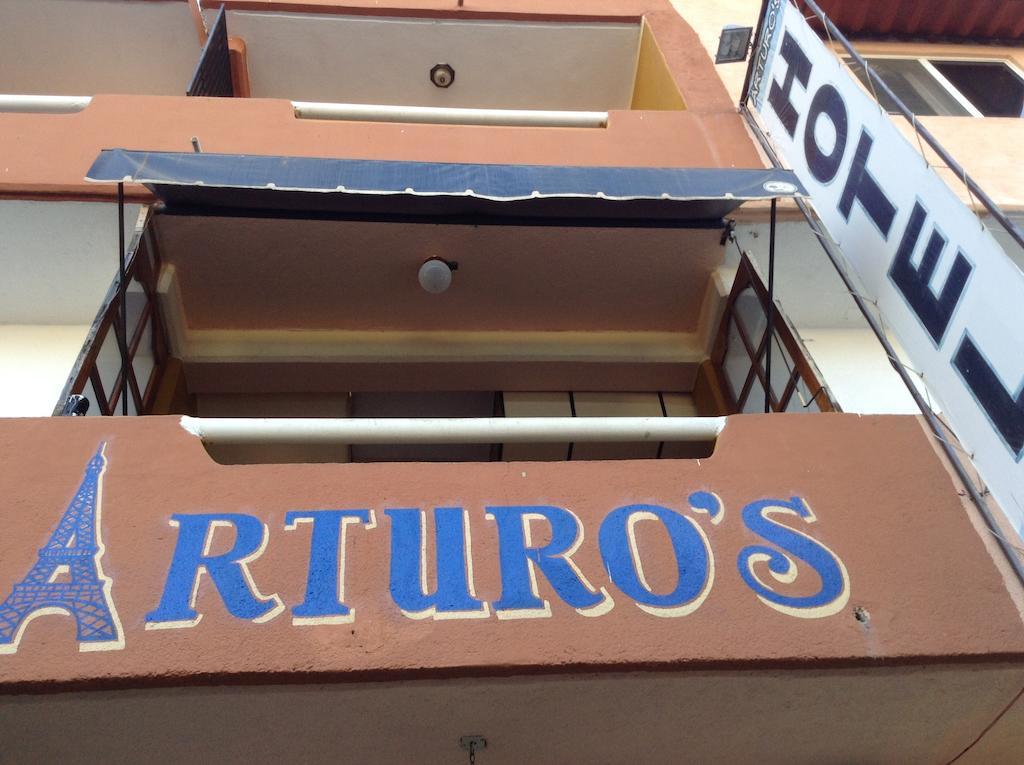 Hotel Arturo'S Zihuatanejo Exteriör bild